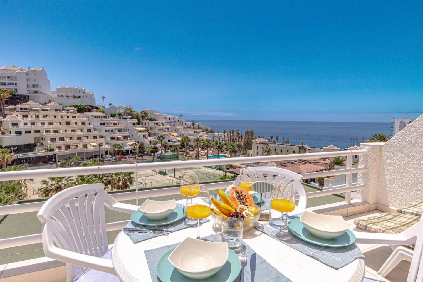 Sunny Oceanview Terrace By Dream Homes Tenerife Acantilado de los Gigantes Zewnętrze zdjęcie